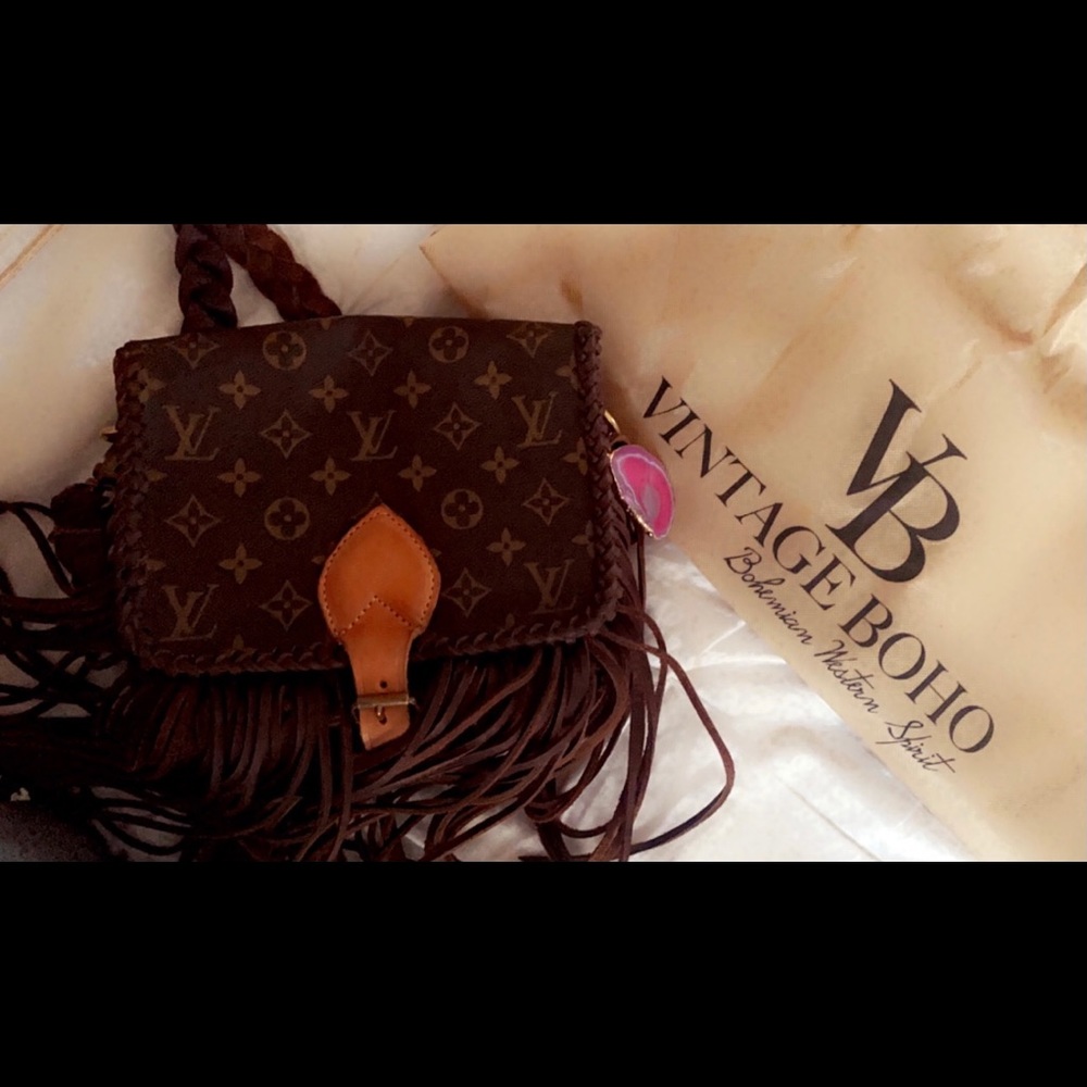 Vintage Boho Bag 100% Authentic Louis Vuitton. Boho Twist. Includes dust bag.